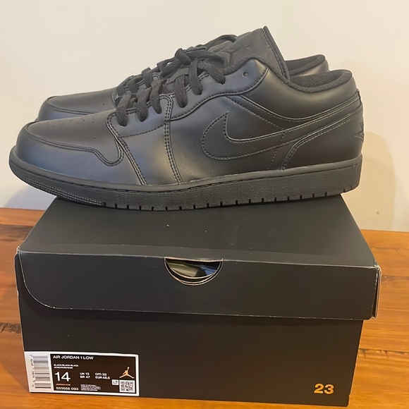 triple black jordans